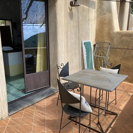 A Lea L'ua Holiday home Finale Ligure