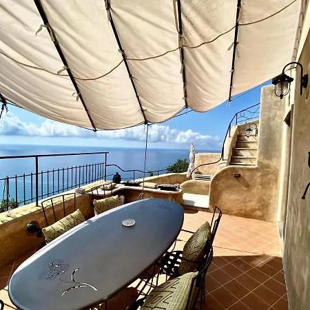 Casa vacanze A Lea L'ua Finale Ligure