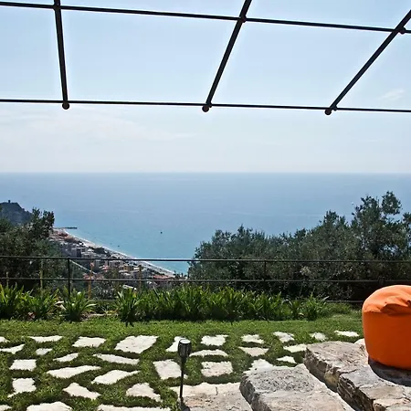 A Lea L'ua Holiday home