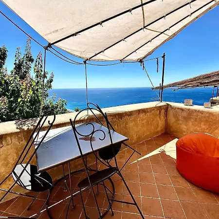 A Lea L'ua Ferienhaus Finale Ligure