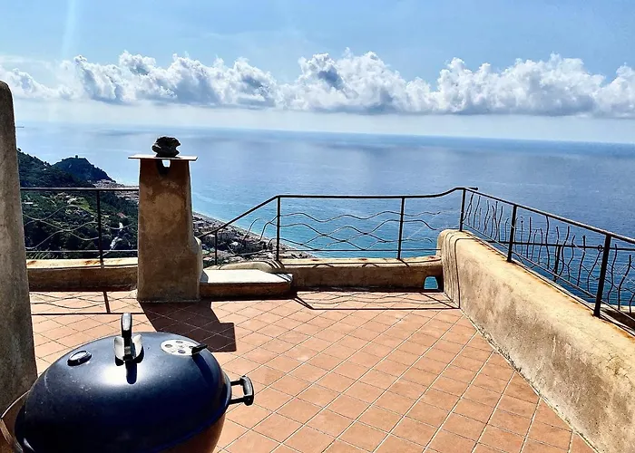 Semesterbostad A Lea L'ua *