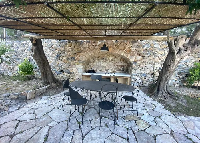 A Lea L'ua Semesterbostad Finale Ligure